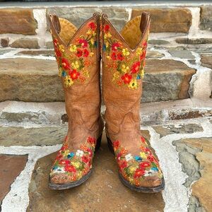 Old Gringo Floral Emroidered Cowgirl Boots